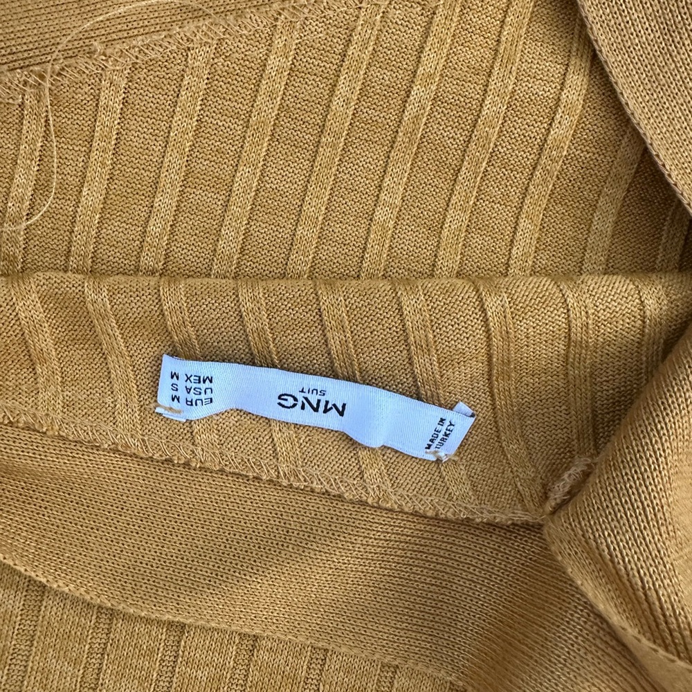 Mango Mustard Ribbed Halter Top - Picture 2 of 2